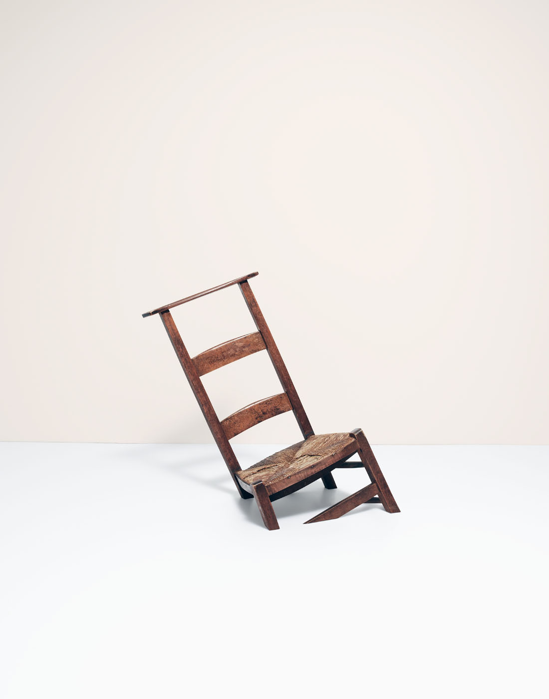 Sinking chair by Alexander Kent London based still life and product photographer.